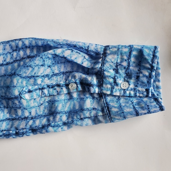 Liz Claiborne Women's Sheer Button Down Shirt, M - Picture 4 of 6